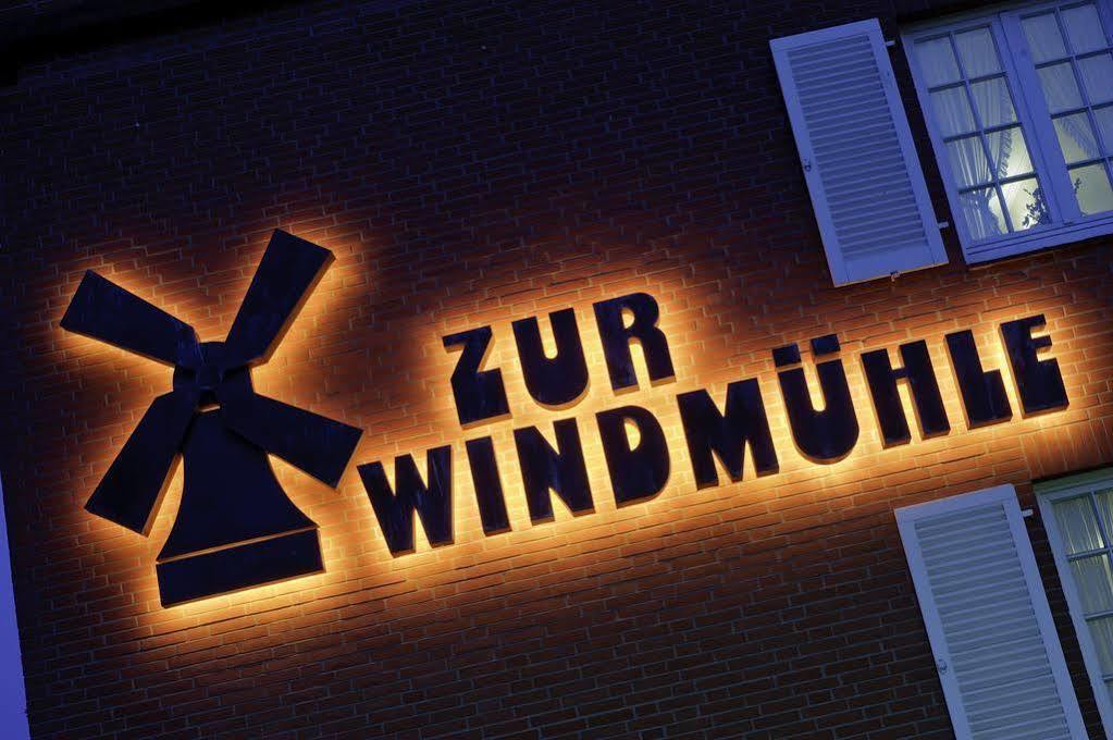 Hotel Zur Windmuhle Stapelfeld Eksteriør billede