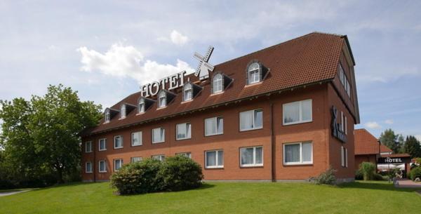 Hotel Zur Windmuhle Stapelfeld Eksteriør billede